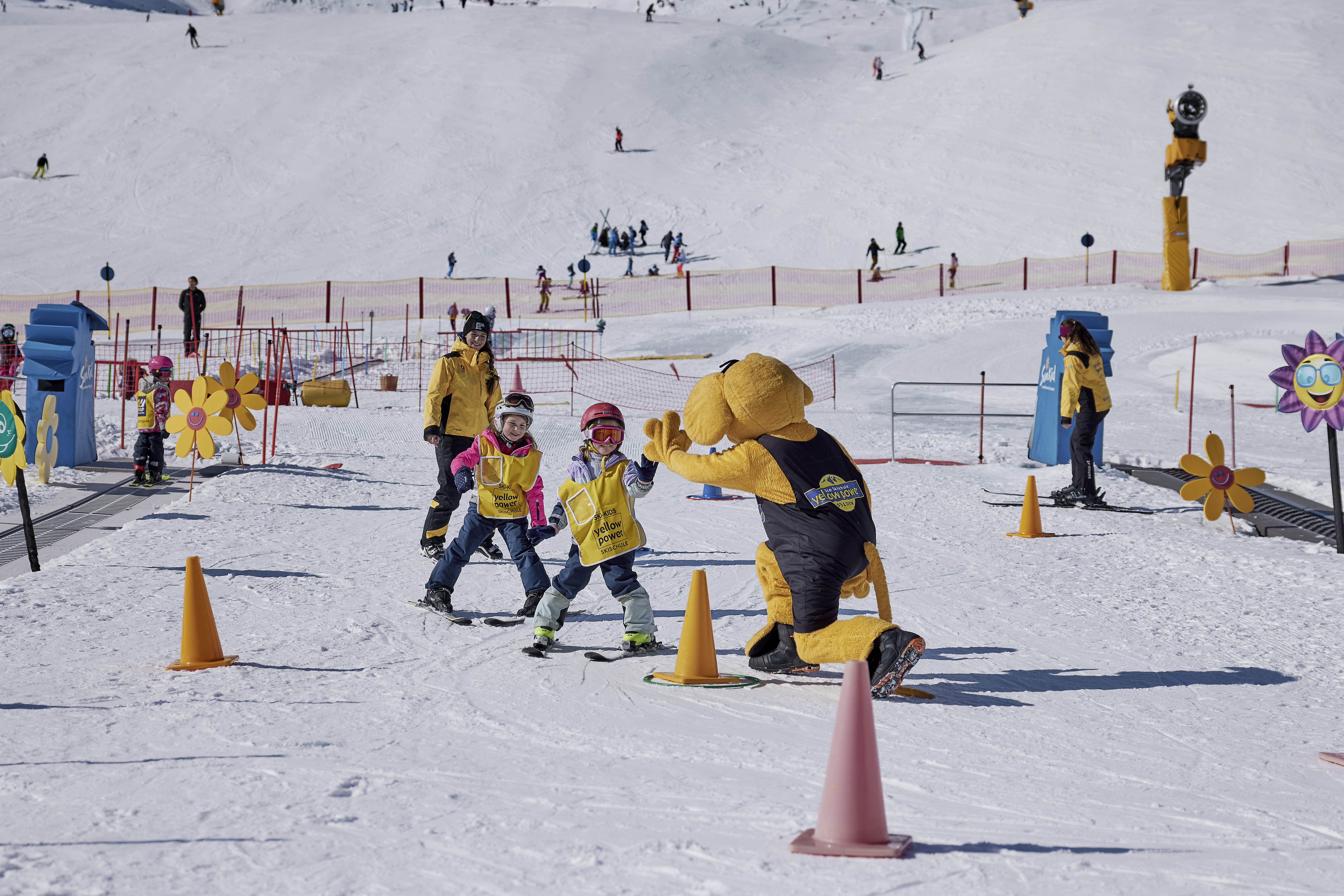 Children´s ski course in the children´s area